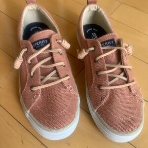 Womens Sperry canvas shoe